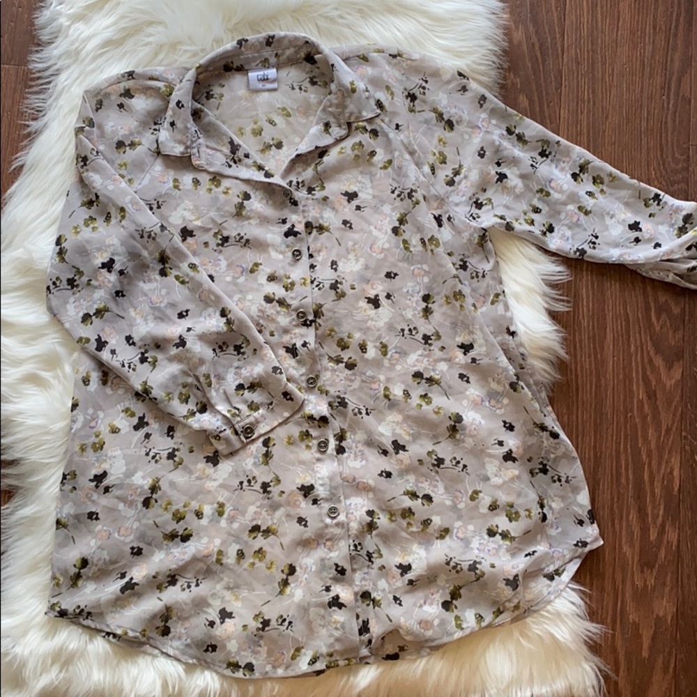 Cabi grey floral xs blouse style #5204